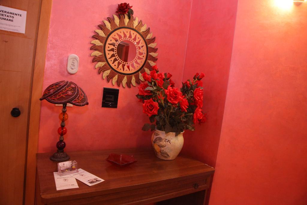B&B Rinascente Paola Exterior foto